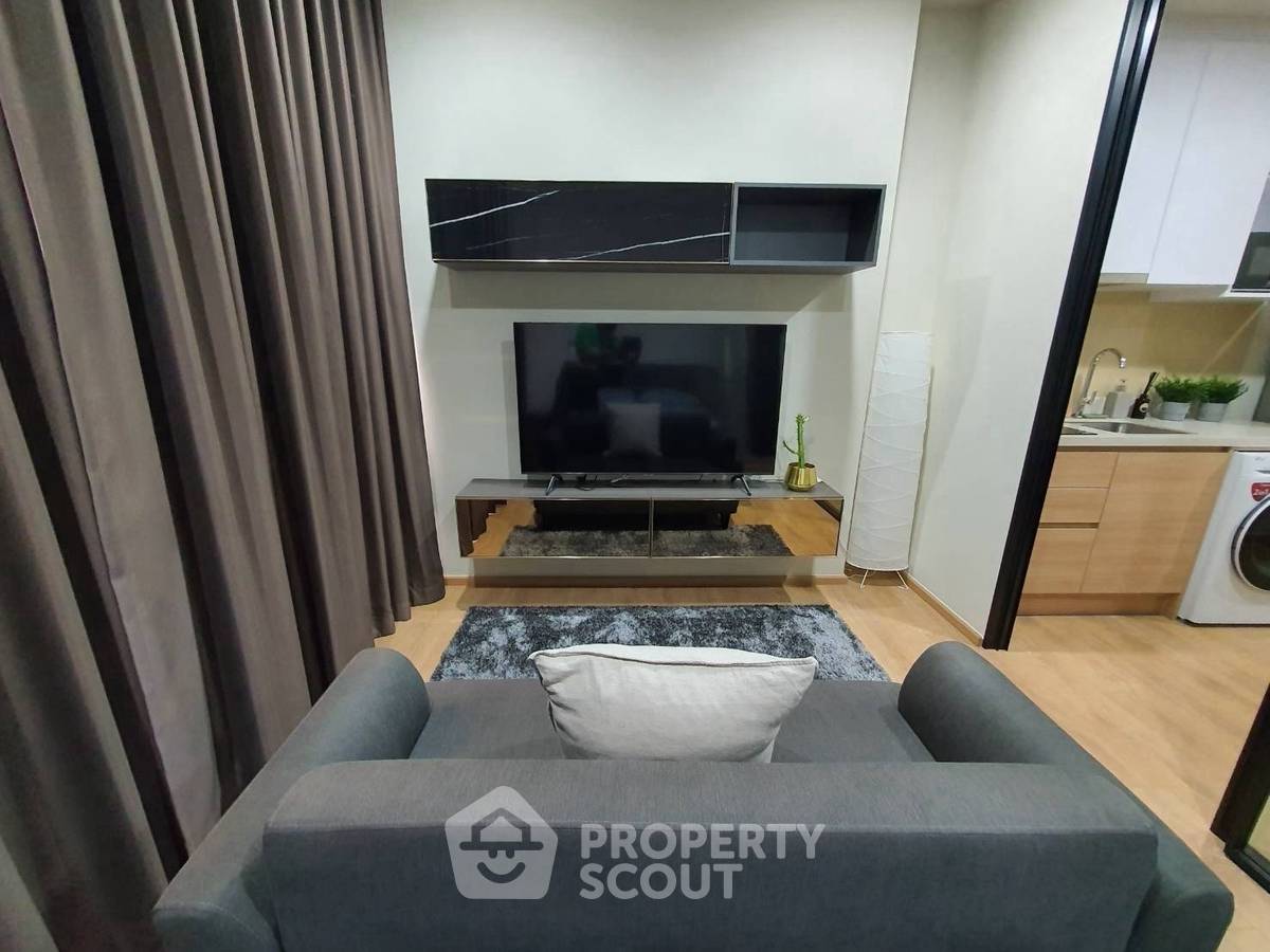 picture 1-BR Condo Noble Around Sukhumvit 33, Near BTS Phrom Phong (ID 2977779) - 6/18