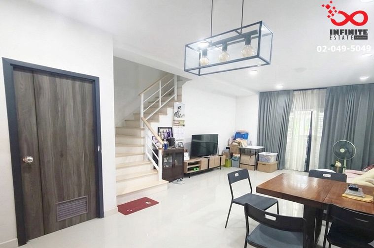 ขายทาวน์โฮม 3 ห้องนอน 170 ตร.ม. 19.9 ตร.ว. เดอะ คอนเนค อัพทรี ลาดพร้าว 126