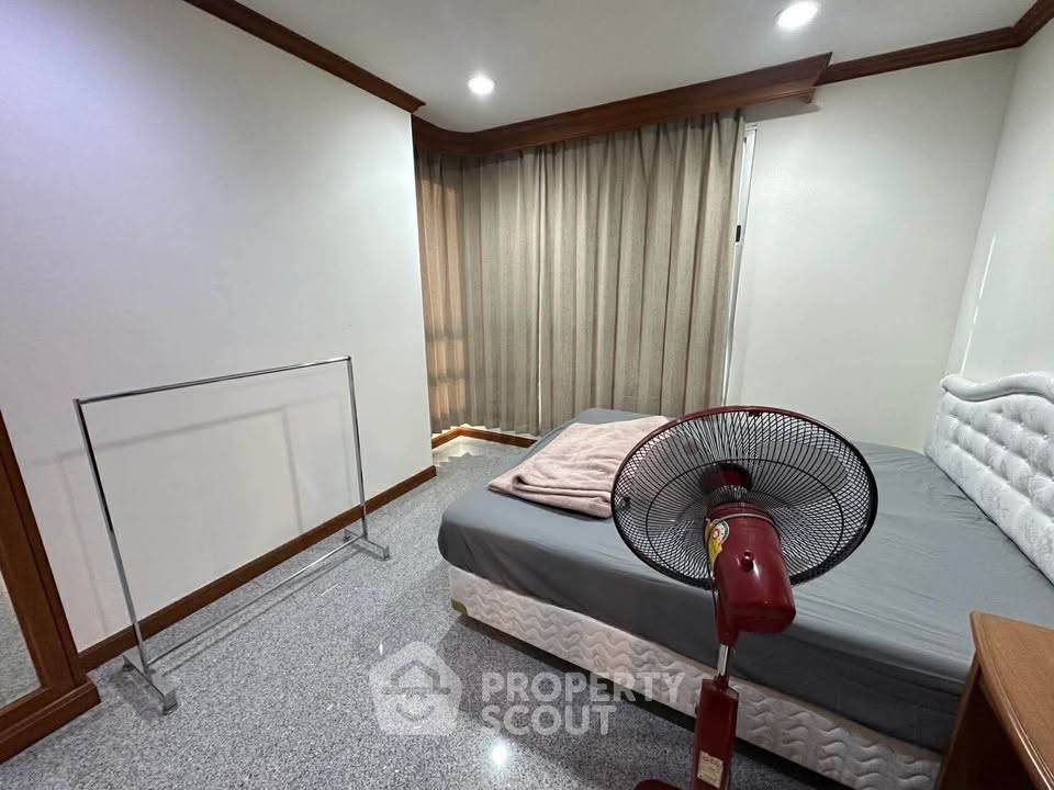 รูป คอนโด 2 ห้องนอน ที่ สาทร เฮาส์ คอนโดมิเนียม ใกล้ BTS สุรศักดิ์ 90 ม. (ID 3147293) - รูปที่ 4/9
