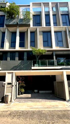 Townhouses for sale Bangkok : 📌 For Sell Town house THER LADPRAO 93 3-story 4 bedroom 4 bathroom
