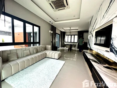 บ้านเดี่ยวให้เช่า : บ้านเดี่ยวให้เช่า 3 ห้องนอน ในโครงการ ภัททา วิลล์ 6636592