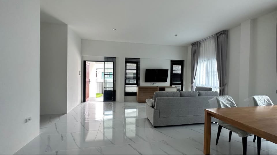 picture Pet-Friendly Single-Storey House for Rent ✨🐶🐱 - 7/19