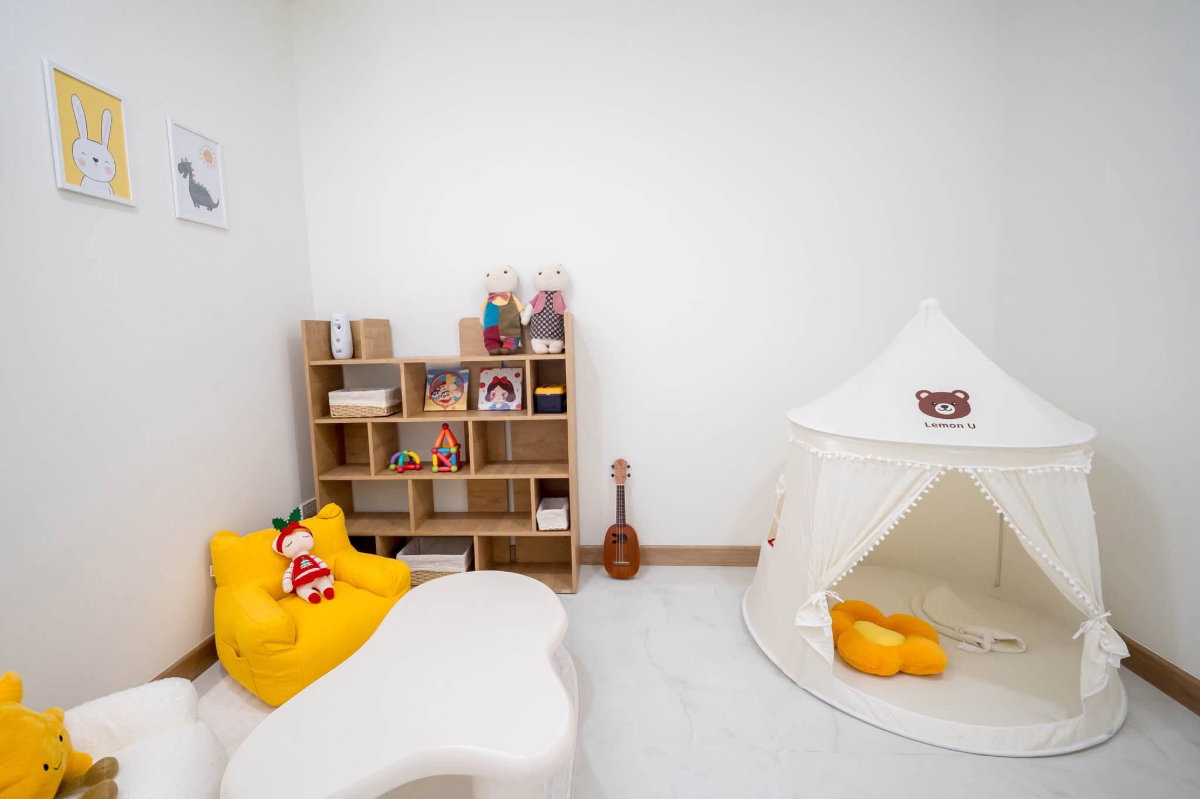 รูป 🏡 ขายด่วน! บ้านใหม่ พร้อมเฟอร์นิเจอร์ ฟรีค่าโอน โครงการกุลพันธ์ 9 หางดง 📞 063-664-9056 - รูปที่ 14/25