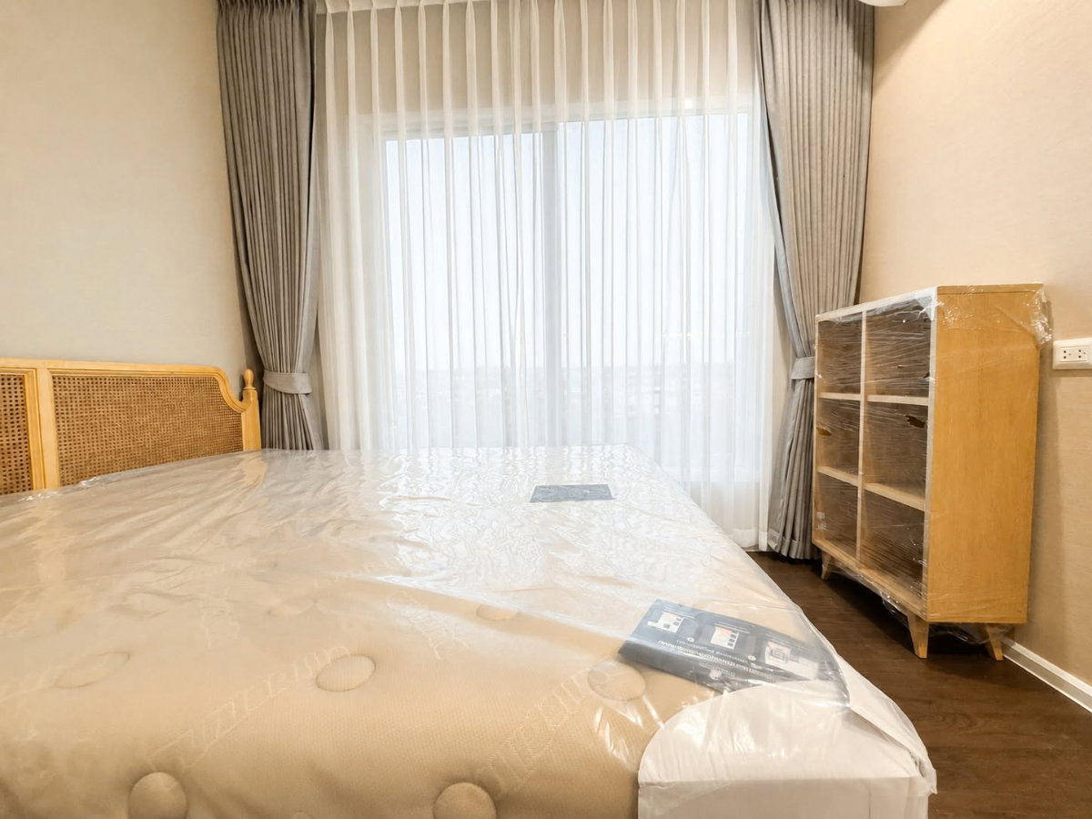 รูป 🔥 The Saint Residences ห้องมุม 2 ห้องนอน ชั้น 33 อาคาร A ใกล้ MRT พหลโยธิน เพียง 36,000 บาท/เดือน พร้อมเข้าอยู่! 🏙️✨ - รูปที่ 3/9