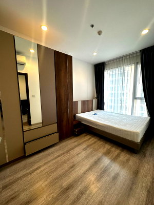 Condos for rent : For Rent    :  Ideo Mobi Asoke   (ST-02) (Close to MRT Phetchaburi , Singha Complex, 