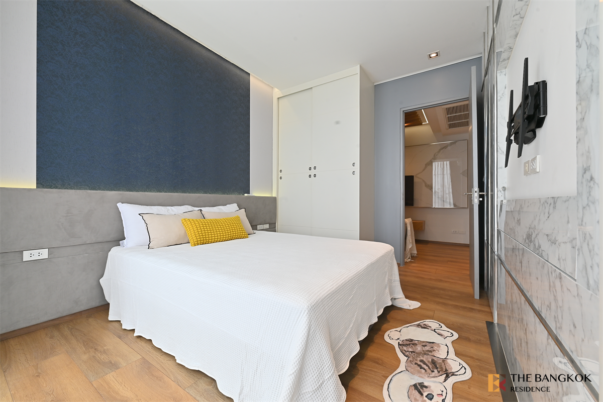 picture Park Origin Phrom Phong  Move-in Ready, Just Bring Your Bags - 1/10