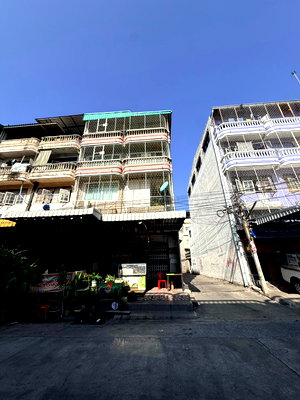 Shophouses for sale Khlong Bang Phran : Urgent Sale – Corner Commercial Building, 2 Connected Units, Ekachai 76 – Ideal for Business Owners | #TPI-3321