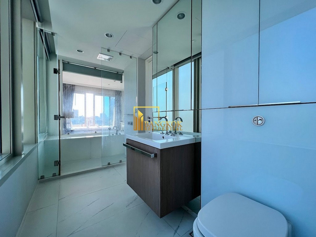 รูป 185 Rajadamri | Remarkable 2 Bedroom Luxury Condo - BR13074CD - รูปที่ 13/35