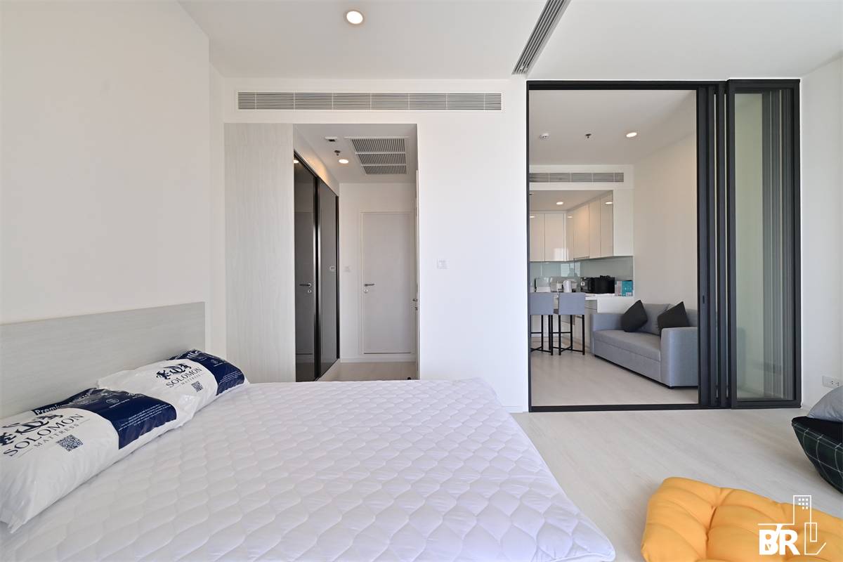 picture MAZARINE Ratchayothin near BTS Ratchayothin Move-in Ready, Just Bring Your Stuff - 2/10