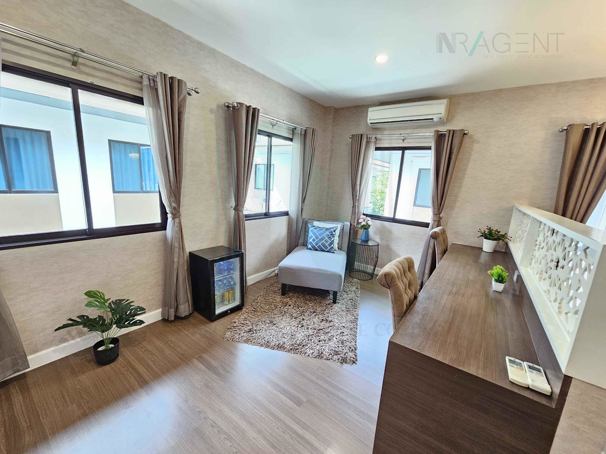 รูป 📌 ให้เช่าบ้านเดี่ยว 2 ชั้น บ้านลุมพินี สวนหลวง ร.9 4 ห้องนอน 4 ห้องน้ำ - รูปที่ 4/8