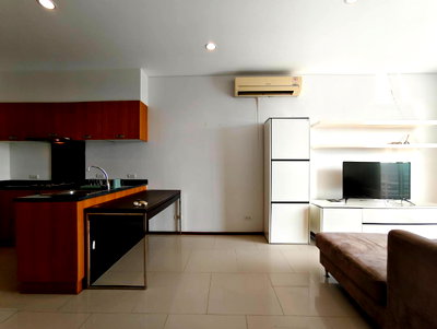 Condos for rent : OMG1451  [ Villa Sathorn ]  Large 1 Bedroom unit - for RENT 1-Aug-26