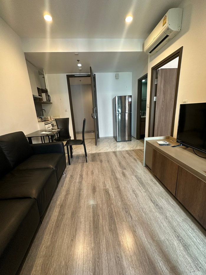 picture For Rent    :  Ideo Mobi Asoke   (ST-02) (Close to MRT Phetchaburi , Singha Complex,  - 3/5