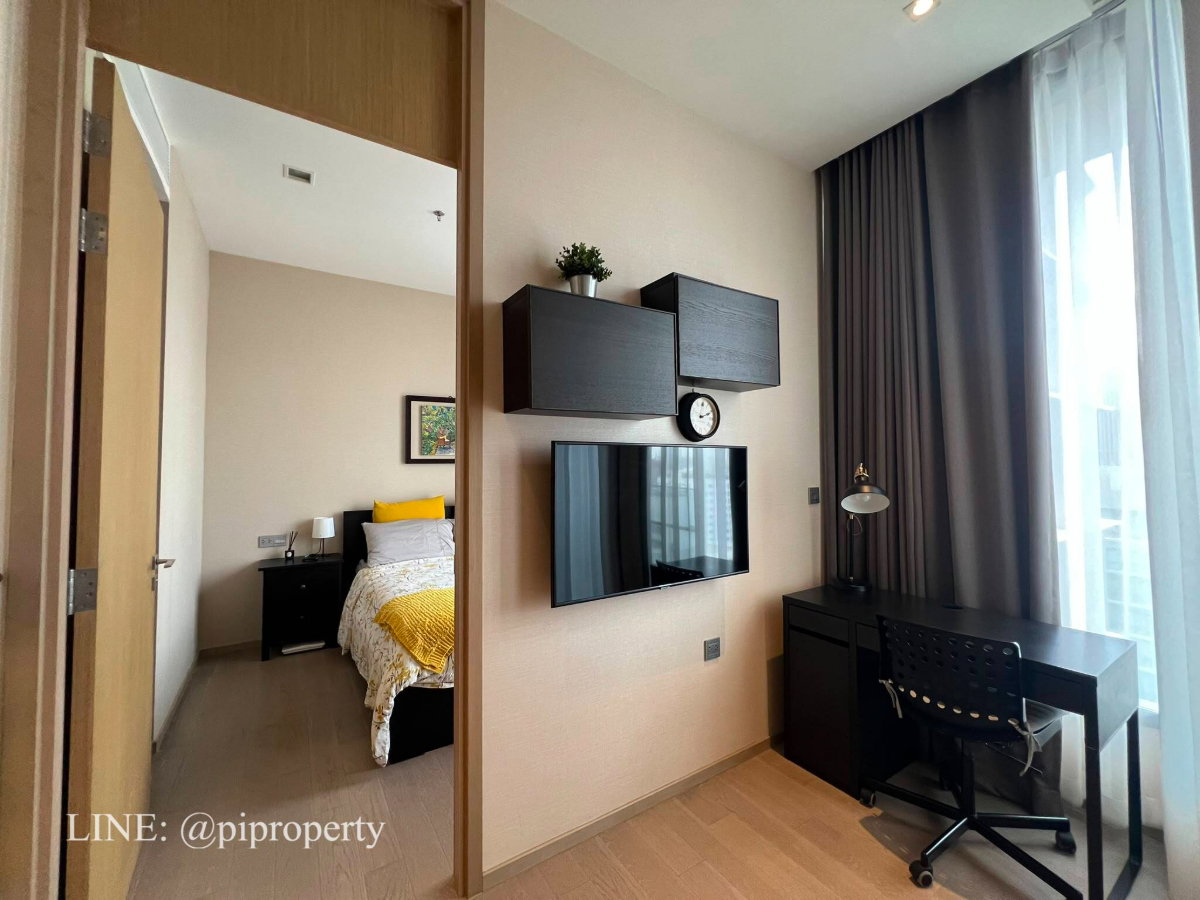 รูป ให้เช่าห้องชุด 1 ห้องนอน ตกแต่งครบครัน ที่ Esse Asoke ชั้นสูง มีเครื่องซักผ้าและเครื่องอบผ้า ทำเลดีเยี่ยม ย่านอโศก ใจกลางกรุงเทพฯ - รูปที่ 2/32