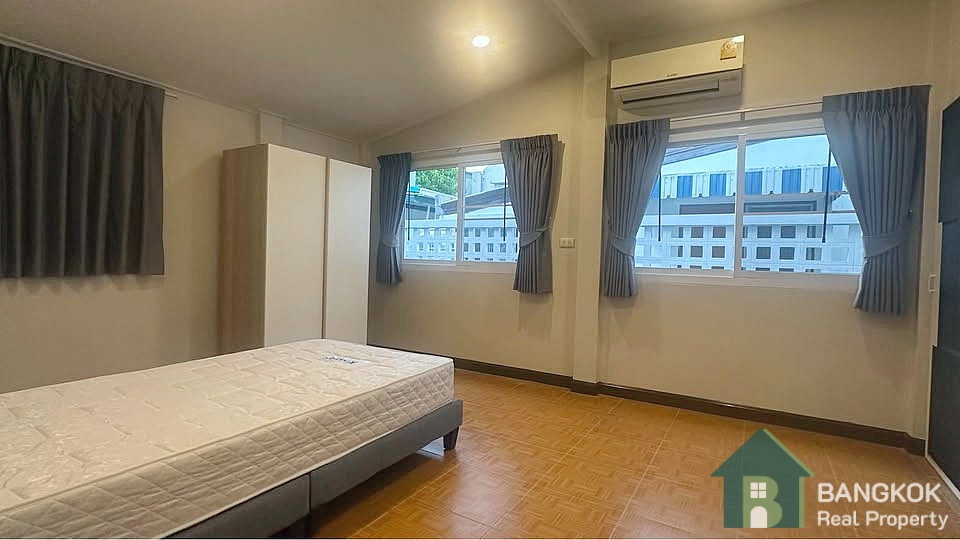 รูป หมู่บ้านสัมมากร | ให้เช่าบ้านเดี่ยวรีโนเวทใหม่ 3 ห้องนอน 2 ห้องน้ำ - รูปที่ 6/10