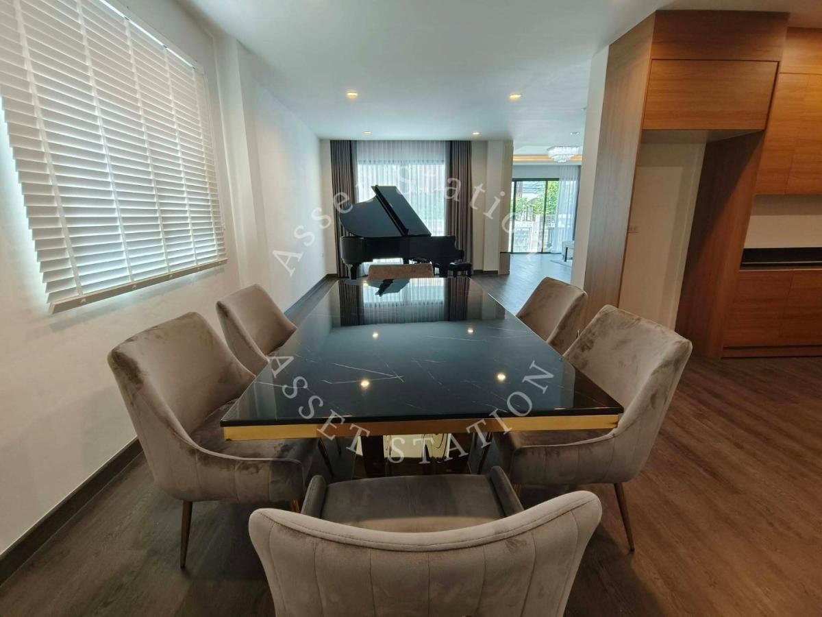รูป ขายด่วน บ้านเดี่ยว 3 ชั้น ใจกลางสุขุมวิท 65 🏠 ใกล้ BTS เอกมัย - รูปที่ 6/12
