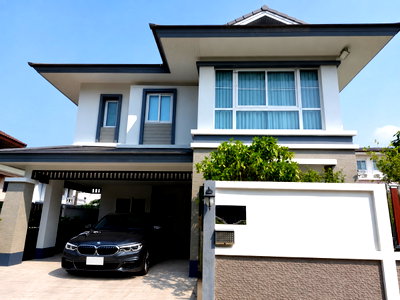 บ้านเดี่ยว เกษตร : บ้านเดี่ยว สร้างเอง Built-in ทั้งหลัง 