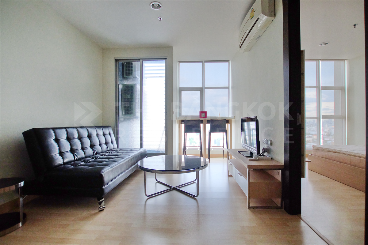 picture RHYTHM Ratchada near MRT Ratchadaphisek Station Comfortable and Ready to Move-in - 5/10