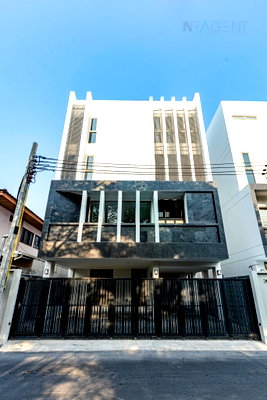 เช่าบ้านเดี่ยว กรุงเทพมหานคร : 📌 ให้เช่าบ้านเดี่ยว 4 ชั้น ซิมมิทรี เกษตร-นวมินทร์ 3 ห้องนอน 4 ห้องน้ำ