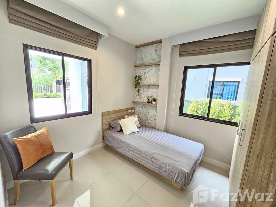 รูป บ้านเดี่ยวให้เช่า 4 ห้องนอน ในโครงการ บ้านลุมพินี สวนหลวง ร.9 6636939 - รูปที่ 9/14