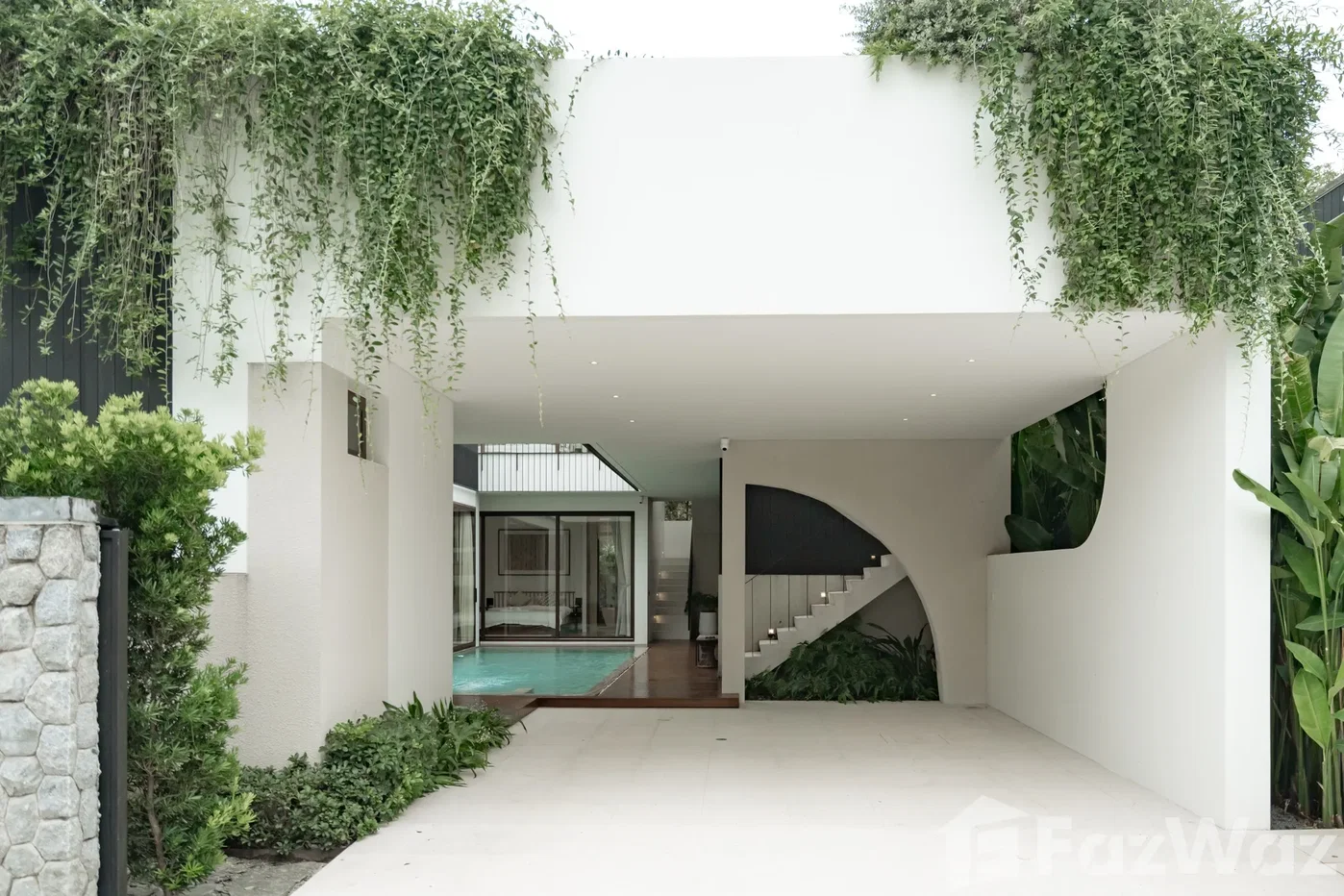 picture Brand-New 4-Bed Luxury Villa with Rooftop & Mineral Pool 5593131 - 27/43