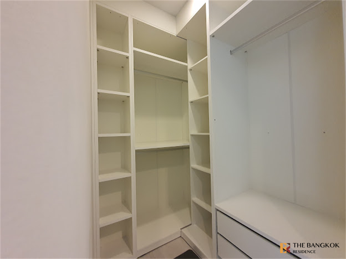 picture Luxury Unit, Ready for You Without the Wait Circle Living Prototype - 2/10