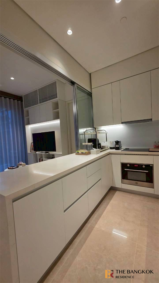 picture Mulberry Grove The Forestias : Condo Luxuriously Elevated Unit - 6/10