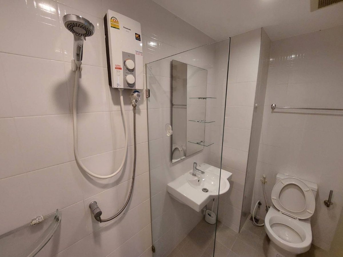 picture RENT, Ideo Sathorn - Thapra, Studio, Near BTS Photi-nimit, The Mall Thapra  - 4/4