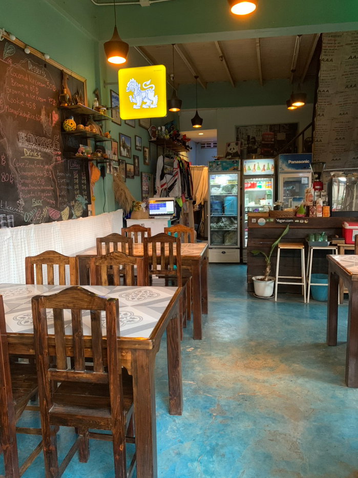 รูป เซ้งกิจการร้านอาหาร พร้อม Rooftop Bar 3 ชั้น ย่านเมืองเก่าเชียงใหม่ ทำเลทอง ใกล้ประตูท่าแพ พร้อมอุปกรณ์ครบ - รูปที่ 4/12