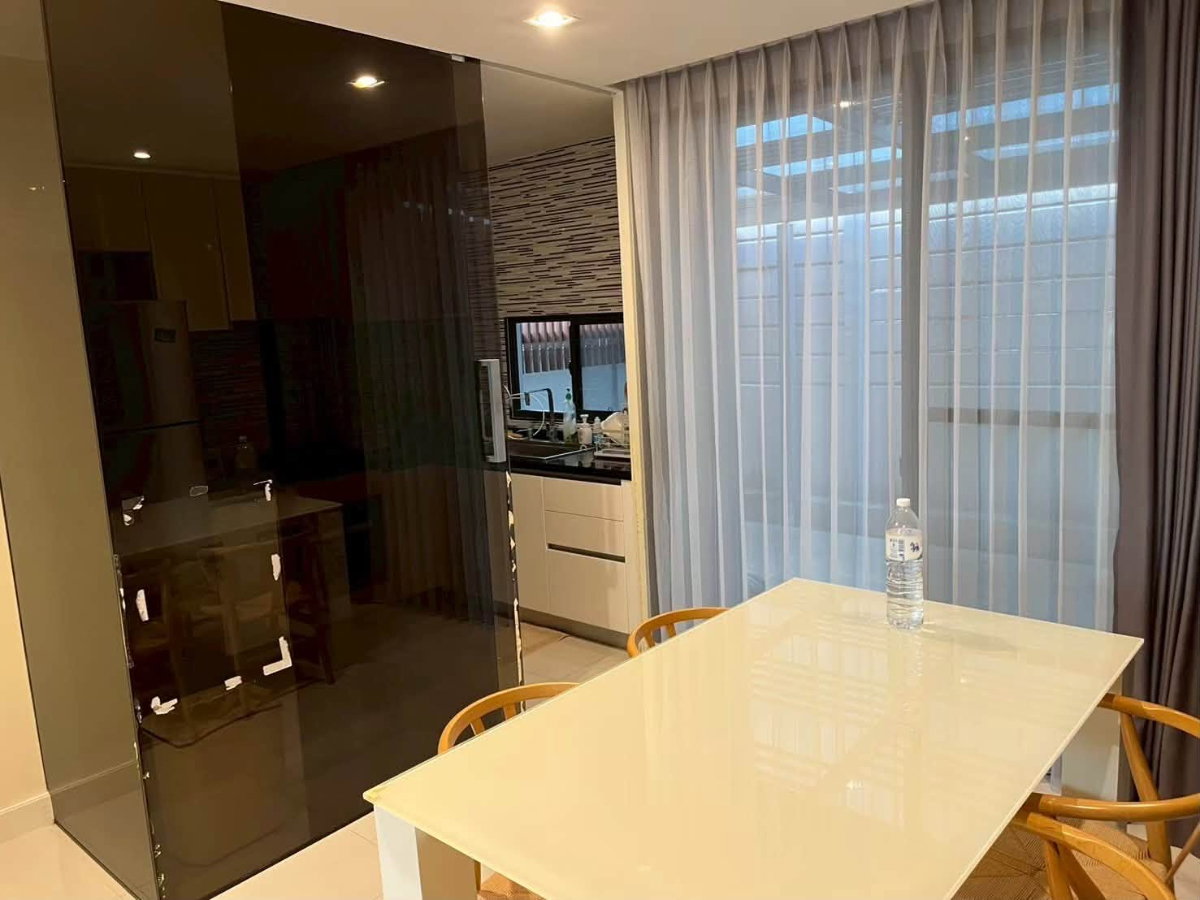 รูป ขาย ทาวน์โฮม 3.5 ชั้น บ้านกลางเมือง รัชโยธิน ใกล้ BTS เสนานิคมเพียง 650 เมตร พร้อมอยู่ (TH6917) - รูปที่ 5/26
