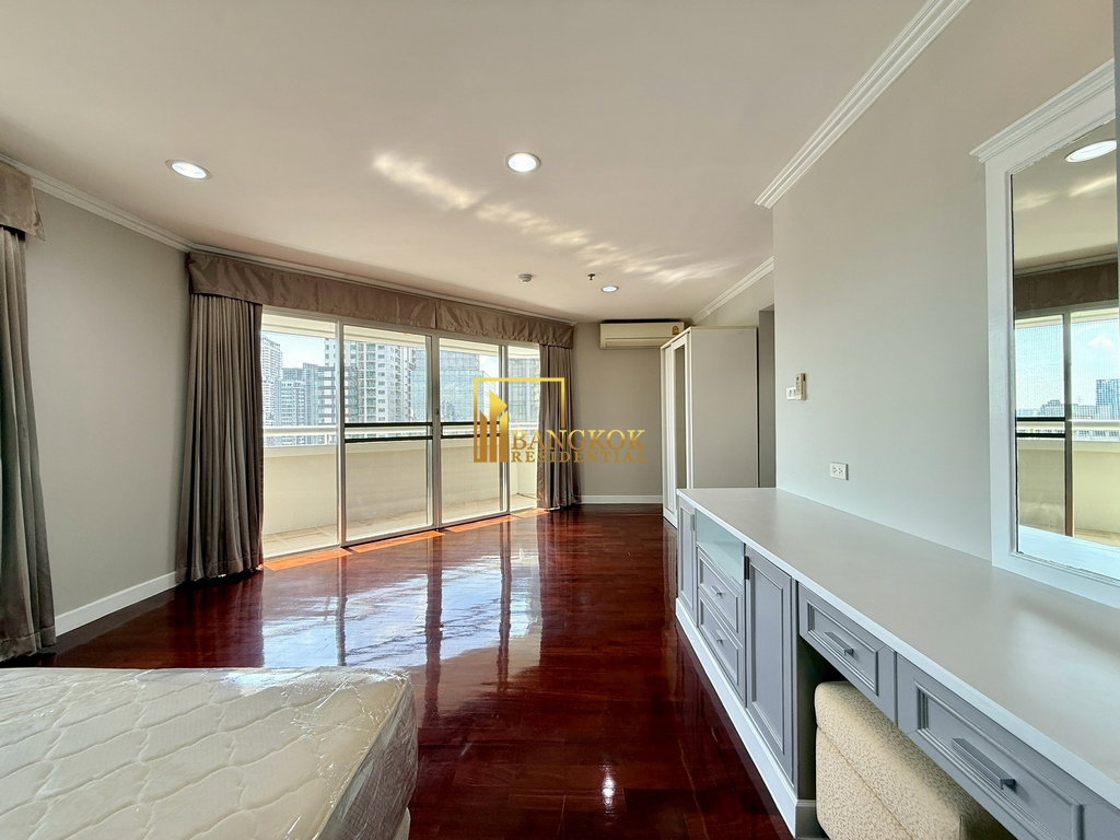 picture Baan Suanpetch | Renovated 2 Bedroom Condo in Phrom Phong - BR60753CD - 14/36