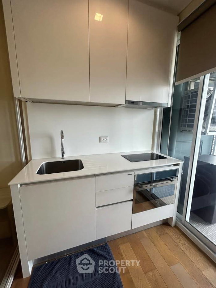 รูป คอนโด 1 ห้องนอน The Saint Residences ชั้น 28 ขนาด 36 ตร.ม. ใกล้ MRT พหลโยธิน 100 ม. (ID 3147154) - รูปที่ 11/16