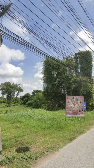 รูป ขายที่ดินติดถนนมิตรภาพ (ทล.2) — เนื้อที่ 4-1-14 ไร่ หน้าติดถนนมิตรภาพเต็มผืน ทำเลทองขาเข้าเมืองโคราช เห็นชัด รถผ่านตลอด 24 ชม. - รูปที่ 2/6