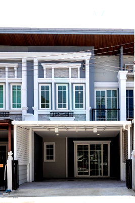 Townhouses for sale Prawet : 📌 For Sell Town house GOLDEN TOWN 3 BANGNA-SUANLUANG 2-story 4 bedroom 3 bathroom