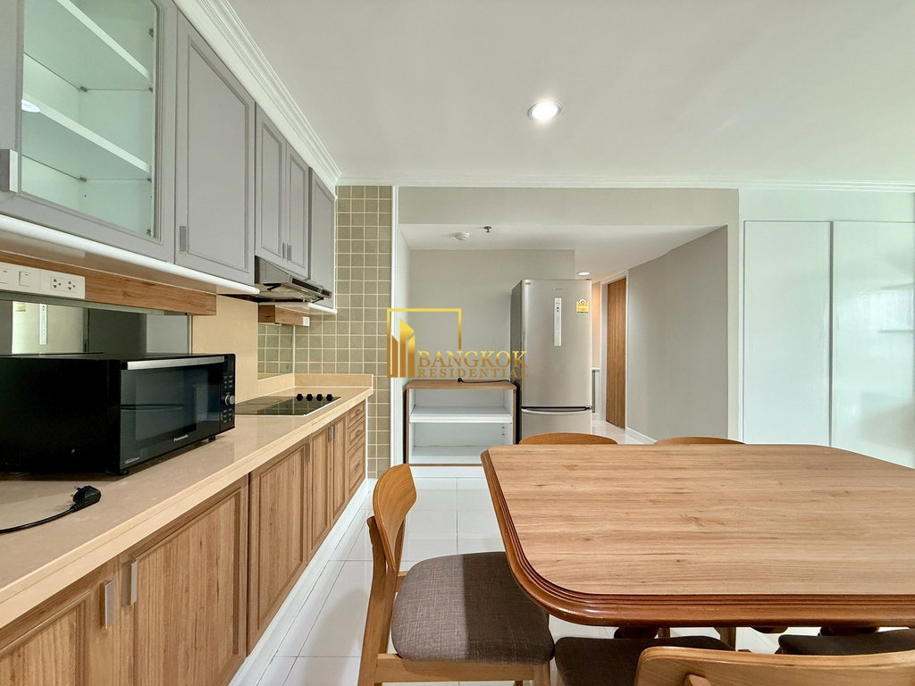 picture Baan Suanpetch | Renovated 2 Bedroom Condo in Phrom Phong - BR60753CD - 8/36