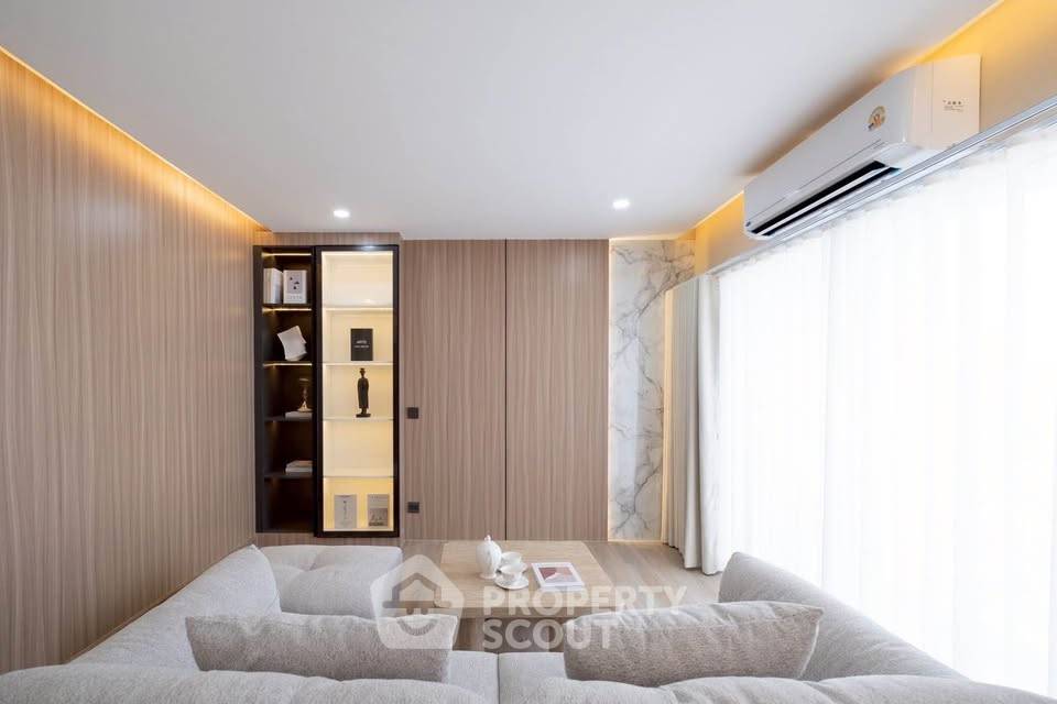 picture 2-BR 83 Sqm At The Winning Tower, 20th-Floor Near ARL Ramkhamhaeng (ID 3146961) - 3/20