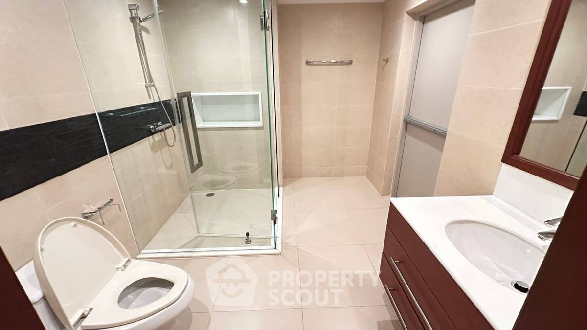 picture 3-BR Condo 265 Sqm On 17th Floor, Le Raffine Jambunuda Sukhumvit 31, BTS Phrom Phong (ID 2081471) - 10/10