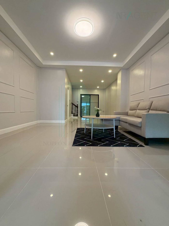 รูป 📌 ขายทาวน์เฮาส์ โครงการ บ้านลภาวัน 3 2 ชั้น 2 ห้องนอน 2 ห้องน้ำ - รูปที่ 2/8