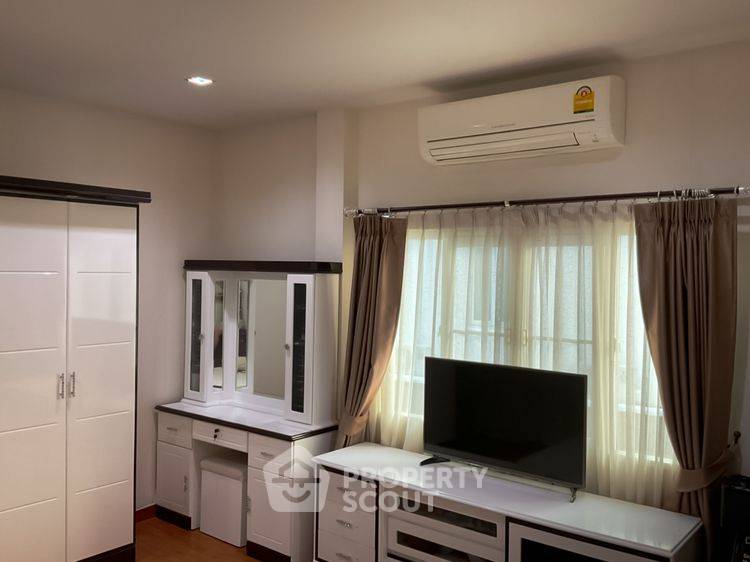 picture Pet-Friendly 4-BR House 230 Sqm, Laddarom Chaiyaphruk-Chaengwattana (ID 3145806) - 6/7