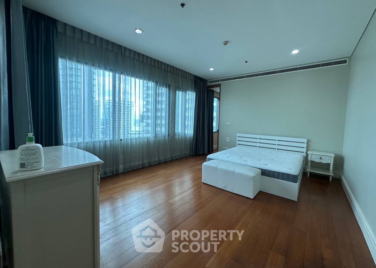 รูป คอนโด 3 ห้องนอน 176 ตร.ม. ชั้น 29 Bright Sukhumvit 24 ใกล้ BTS พร้อมพงษ์ (ID 2262589) - รูปที่ 9/14
