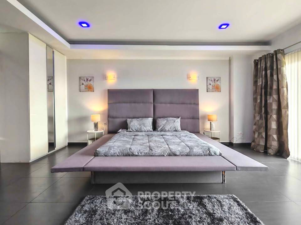 รูป คอนโด 1 ห้องนอน 126 ตร.ม. วิวท่าลาย เรสซิเดนซ์ 5 พัทยา (เลี้ยงสัตว์ได้) (ID 3146598) - รูปที่ 7/17