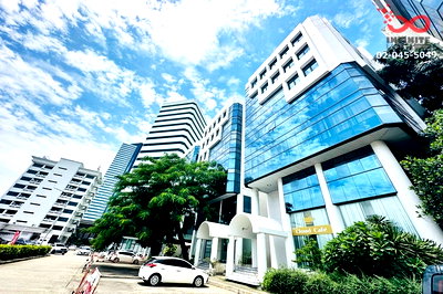 สำนักงาน วิทยาลัยพณิชยการบางนา : ขายอาคารสำนักงาน 7 ชั้น 72 ตร.ว. บางนาธานี  ซอยบางนา-ตราด 34 มีลิฟท์ ใกล้ทางด่วน
