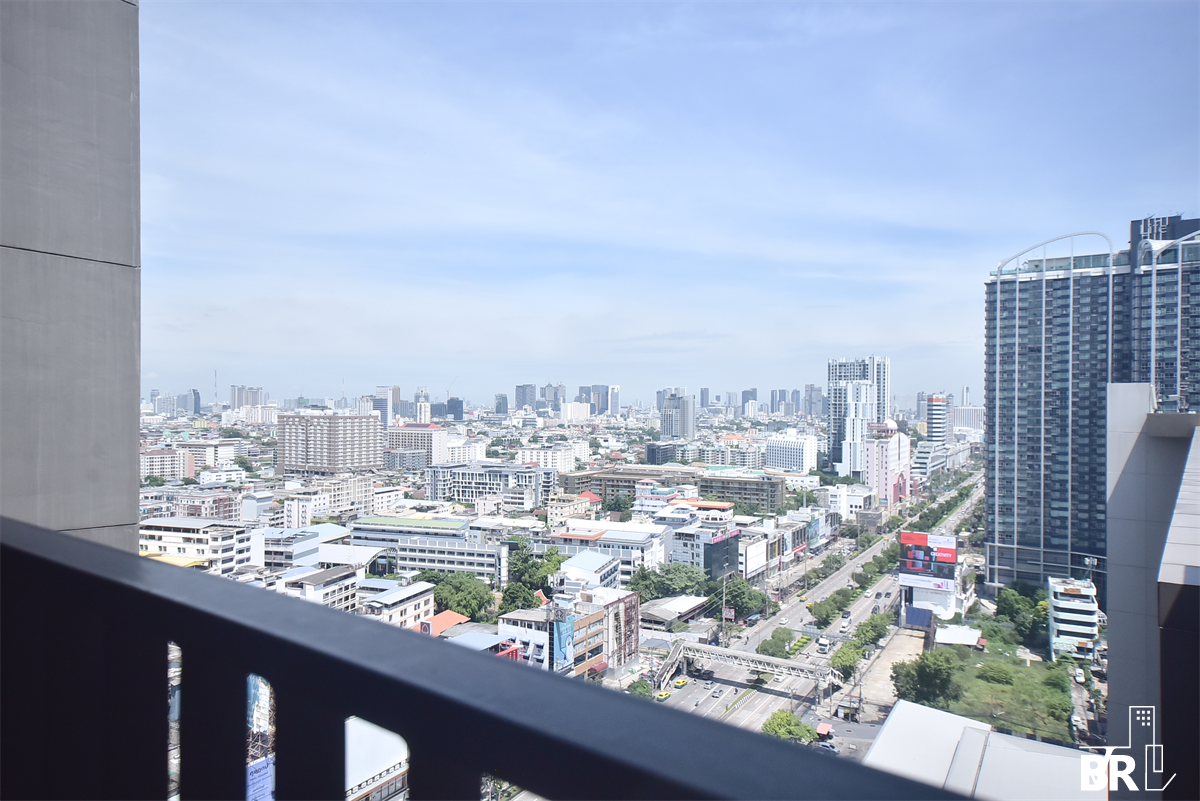 รูป ทำเลแหล่งงาน รายล้อมด้วยไลฟ์สไตล์ เซ็นทริค รัชดา-ห้วยขวาง ใกล้ MRT สถานีห้วยขวาง - รูปที่ 2/10