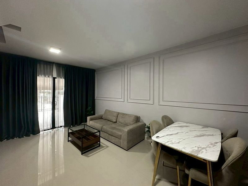 รูป ให้เช่าทาวน์โฮม บ้านกลางเมือง ศรีนครินทร์-อ่อนนุช 70/1 (ST-02) - รูปที่ 1/20