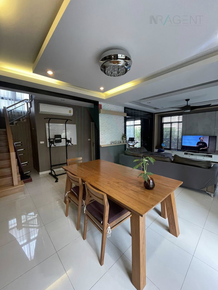 รูป 📌 ขายบ้านเดี่ยว โครงการ เดอะ ปาล์ม พัฒนาการ 2 ชั้น 4 ห้องนอน 4 ห้องน้ำ - รูปที่ 2/8