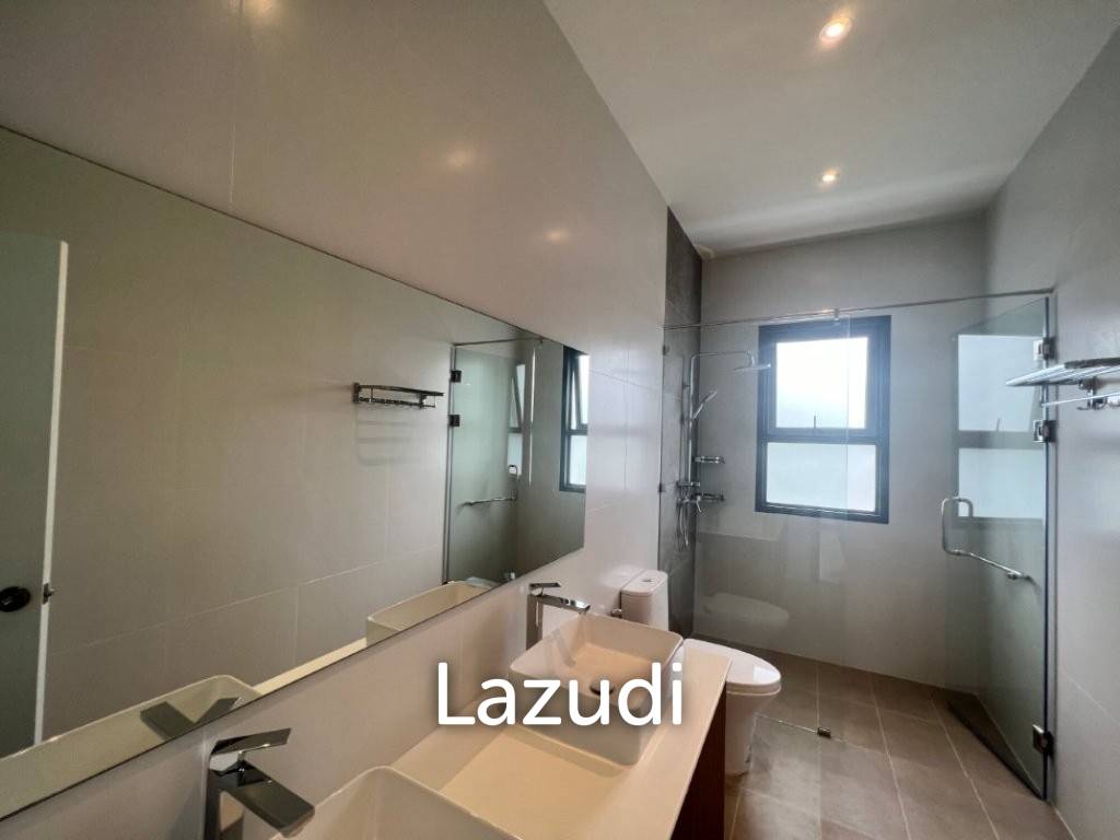 รูป SOI 102 : 2 storey luxury 4 bed pool villa - รูปที่ 24/47