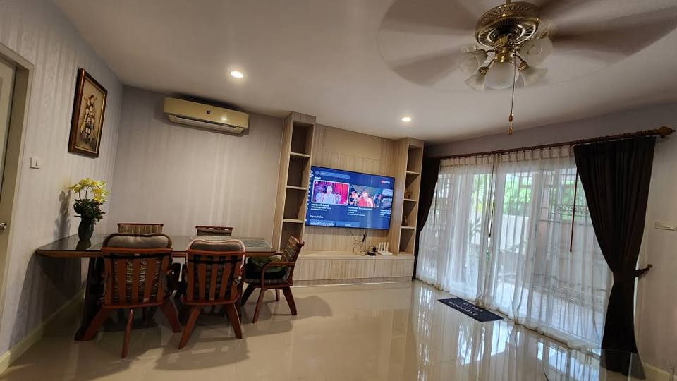 รูป 🏡 ให้เช่าด่วน! บ้านเดี่ยว 2 ชั้น แต่งครบ หิ้วกระเป๋าเข้าอยู่ได้เลย โครงการกาญจน์กนกวิลล์ 15 📞 063-6649056 - รูปที่ 2/26