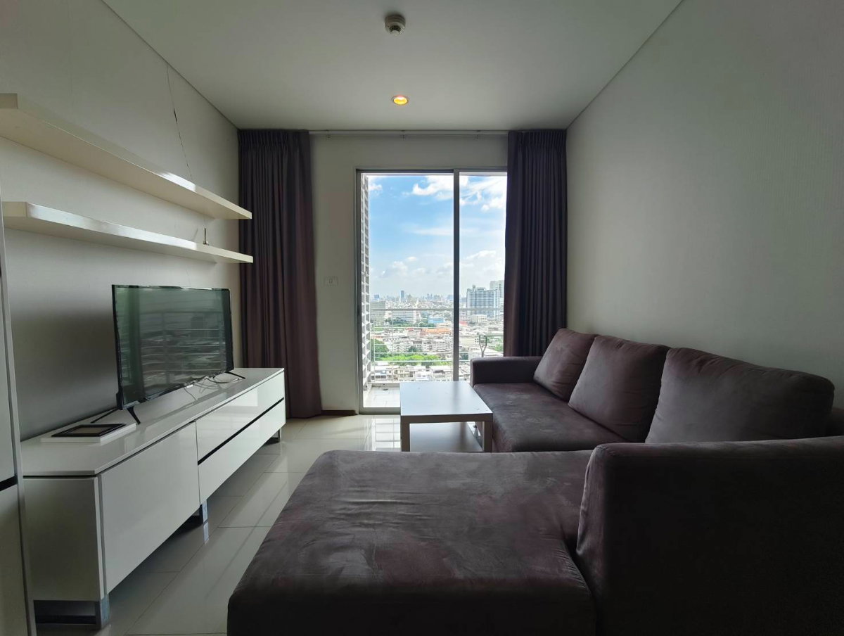 picture OMG1451  [ Villa Sathorn ]  Large 1 Bedroom unit - for RENT 1-Aug-26 - 2/10