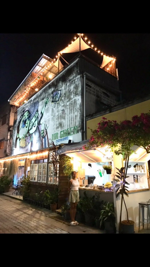 รูป เซ้งกิจการร้านอาหาร พร้อม Rooftop Bar 3 ชั้น ย่านเมืองเก่าเชียงใหม่ ทำเลทอง ใกล้ประตูท่าแพ พร้อมอุปกรณ์ครบ - รูปที่ 10/12