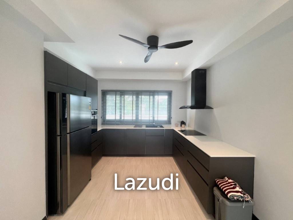 รูป SOI 102 : 2 storey luxury 4 bed pool villa - รูปที่ 9/47