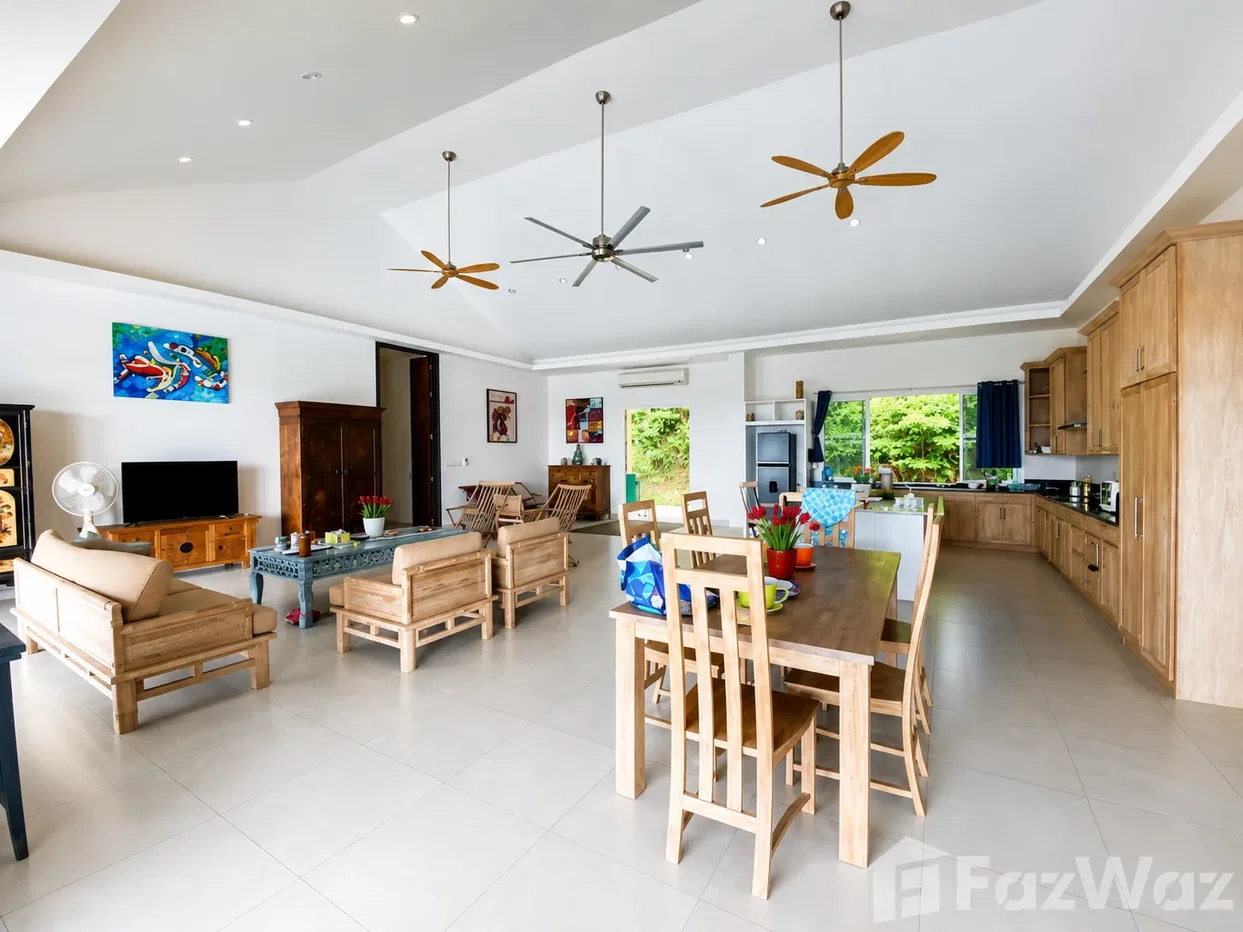 picture What Are You Waiting For? Be Wow'd by This 650 SqM Gem! 1078752 - 3/5